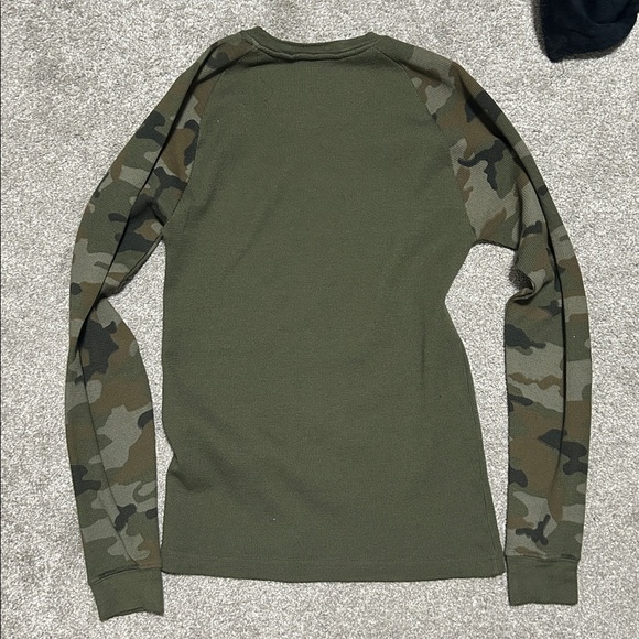 Y2K Rocawear Camouflage Thermal Long Sleeve - Picture 5 of 5